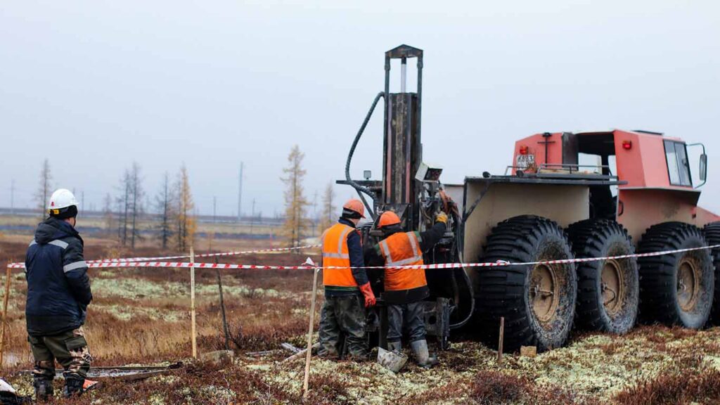 What Makes OTR Mining Tools Essential For Fieldwork on readcampus